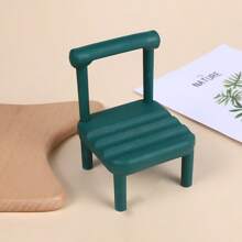 Support de téléphone de bureau Mini chaise petite Petit tabouret Personnage de dessin animé Paresse Démontable Base Ornement mignon, Convient pour divers supports de téléphone mobile et tabouret, Convient pour les cadeaux, la décoration de fête des vacances.