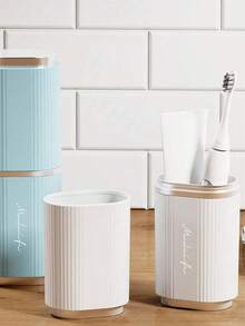 二合一旅行洗漱杯，带盖旅行漱口杯，牙刷杯，牙科储水罐，牙科收纳套装，便携式旅行牙刷收纳盒，牙刷架盒，漱口杯，多功能旅行牙刷收纳盒，漱口水牙刷架收纳盒，牙膏盒，便捷旅行必备品