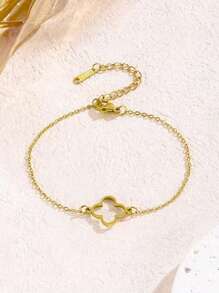 1pc Minimalist Hollow Four Leaf Flower Stainless Steel Bracelet, Suitable For Women's Daily Wear Or As A Gift For Mother On Holidays