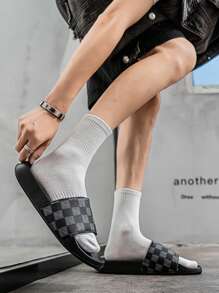 Men's Shoes, Men's Checkered Home Casual Slippers, Breathable And Durable, Suitable For Bathrooms, Beaches, And Home Wear