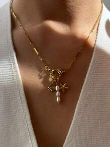 Monlansher Collana estiva in acciaio inossidabile da donna, ciondoli in stile bohémien con conchiglie, stelle marine e perle finte a più strati, elegante collana dorata di design di alta gamma, personalizzata