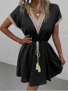 Vestido de cintura con cuello en V de manga corta de color liso - Negro - Ver 1