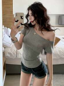 1 件女式休闲不对称领口短袖短款上衣，合身 - 灰色 - 查看 5