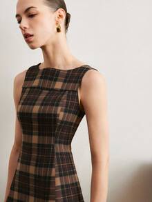 Elegant Plaid Sleeveless Women Summer Casual Mini Dress, Round Neck Checkered Minimalist Short Dress, Slim Fit A-Line Skirt Suitable For Commuting, Office, And Leisure Daily Wear - Coffee - View 5
