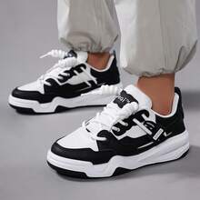 Men's Spring Fashionable Thick-Soled Rare Casual Skateboarding Shoes, Youth Low-Top Slip-Resistant Harbor Wind Sports & Casual Loafers - Black - View 2