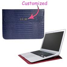 Customized Initial Letters Crocodile Pattern PU Leather Men Laptop Sleeve Bag Compatible With MacBook Air 13 Case 13.3 15.4 Pro Retina Personalized Women Sleeve Envelope PU Leather Laptop Sleeve Pouch Notebook Stand Cover Shell Laptop Bag Unisex