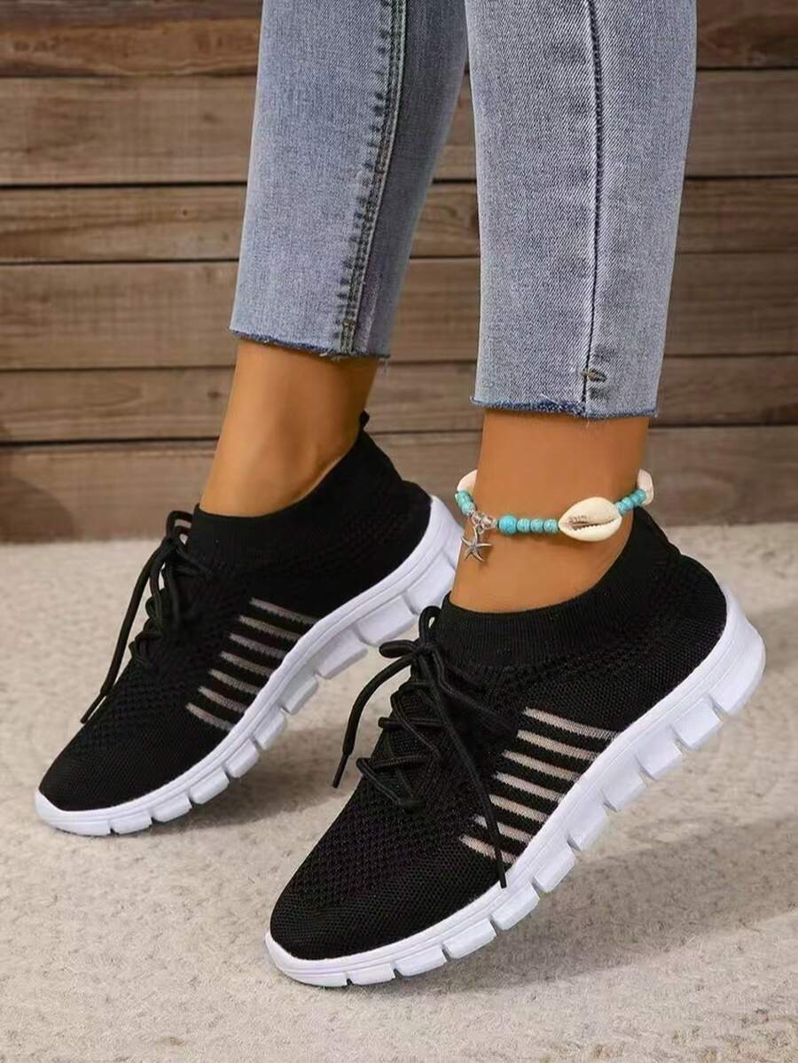 New Women's Sporty-Style Soft-Soled Mesh Breathable Sneakers. Lightweight And Comfortable For Year-Round Outdoor Wear, These Lace-Up Versatile Mom Shoes Are Stylish For Vacation, Running, Sports, And Non-Slip Casual Use. - Black - View 1