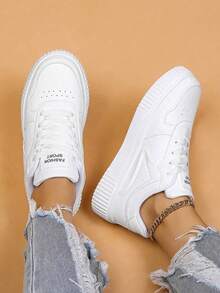 Low Top Women's Shoes Sneakers , Casual Shoes, Sports Shoes, Student Shoes, Fashionable Color Blocking Design With Lace Up, Ultra Light EVA Sole, Breathable And Soft, Suitable For All Seasons - White - View 2