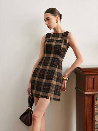 Elegant Plaid Sleeveless Women Summer Casual Mini Dress, Round Neck Checkered Minimalist Short Dress, Slim Fit A-Line Skirt Suitable For Commuting, Office, And Leisure Daily Wear