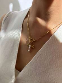 Monlansher Collana estiva in acciaio inossidabile da donna, ciondoli in stile bohémien con conchiglie, stelle marine e perle finte a più strati, elegante collana dorata di design di alta gamma, personalizzata