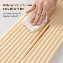 1 Roll Thick (1cm/0.39in) Wide Baby Proofing Wall Bumper Strips, Solid Color XPE Foam Material, Self-Adhesive Wall Sticker, Soft & Waterproof, Striped Grid Design For Anti-Collision, Suitable For Wall Corners, Window Sills, Bed Headboards, Everyday Use