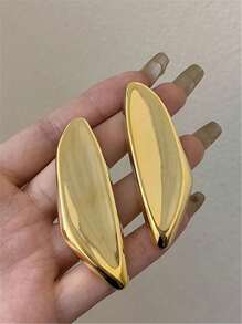 1 Pair Minimalist & Fashionable European & American Style Geometric Metal Stud Earrings, Retro Chunky Jewelry For Women, Suitable For Daily Outfit Accessorizing