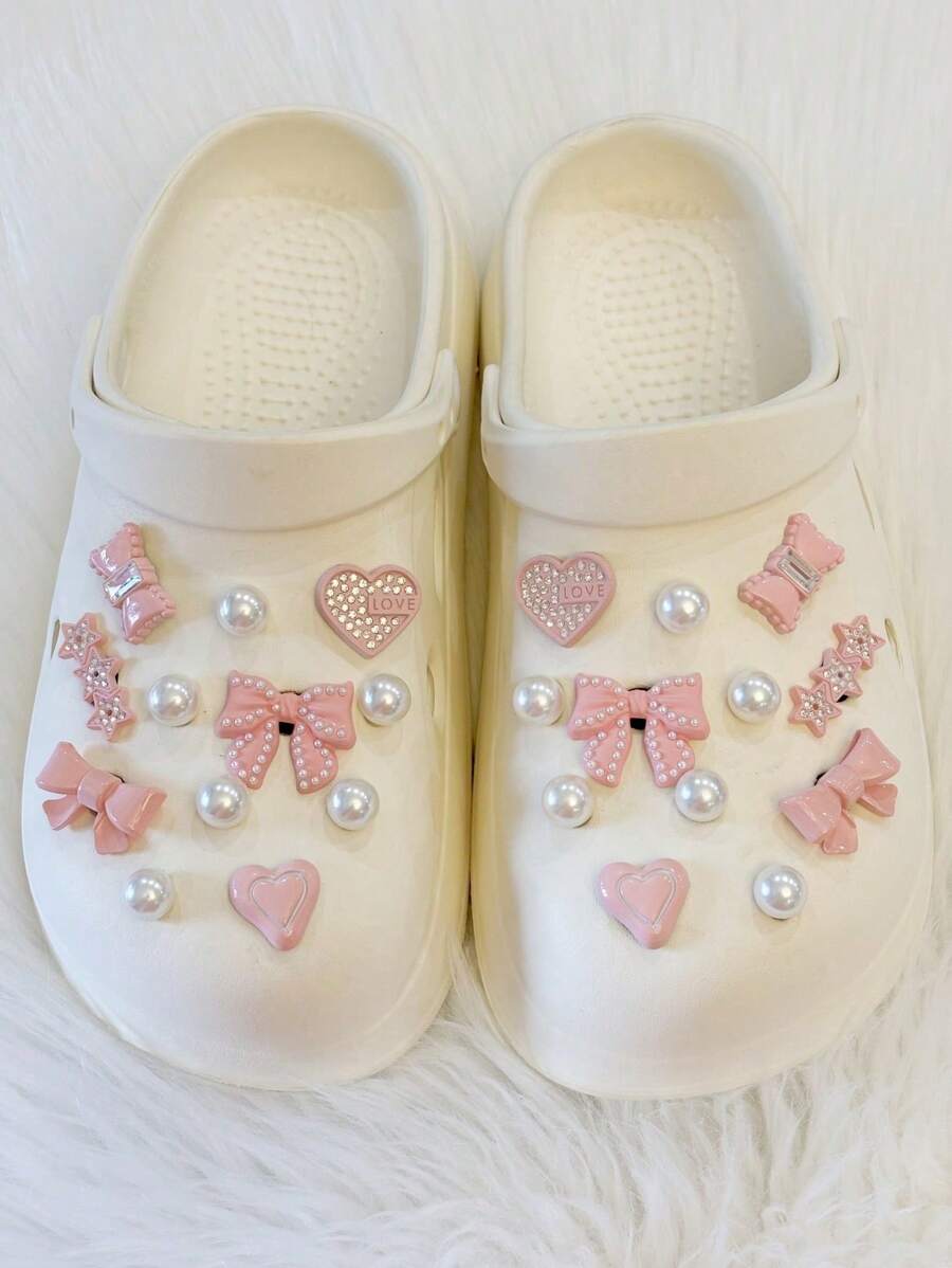 Accesorios de decoración de zapatos DIY de la serie "Original Dopamine Pink Pearl Bow" con corazón y pentagrama de diamante, perlas 3D y hebilla de zapato desmontable, 24 piezas / set, de moda recién llegado