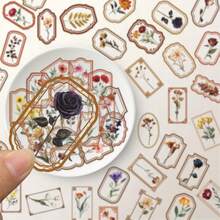 50张透明贴纸套装，包含花卉、复古、美学、植物等图案，防水乙烯基材质，适用于笔记本电脑、滑板、水瓶、笔记本等，适合学校用品和返校季使用。 - 彩色 - 查看 2