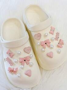 Accesorios de decoración de zapatos DIY de la serie "Original Dopamine Pink Pearl Bow" con corazón y pentagrama de diamante, perlas 3D y hebilla de zapato desmontable, 24 piezas / set, de moda recién llegado