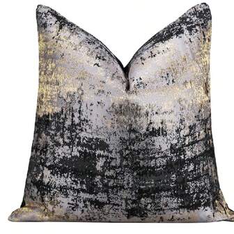 1件北欧风黑色枕套，轻奢极简黑金靠垫套，夏季清凉触感靠垫套。尺寸：45x45厘米（18x18英寸），50x50厘米（20x20英寸）。非常适合房间装饰和客厅沙发（不含枕芯）。