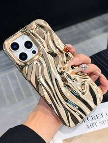 Shockproof Asymmetrical Ripple Asymmetric Ripple Electroplated Gold Fashion Asymmetrical Ripple Texture Electroplated Crinkle Phone Case Protective Cover Compatible With IPhone 17/17 Pro/7 Pro Max Birthday Gift Spring Anniversary International Version Not The Domestic Version - Gold - View 2