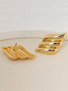 Pendientes grandes y llamativos de oro para mujer, pendientes cuadrados gruesos de oro con textura, pendientes colgantes ligeros con forma de alas y conchas grandes para ella