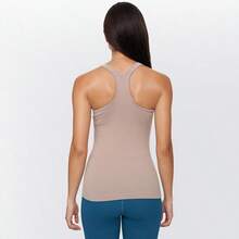 Yoga Racerback Tank Top For Women With Built In Bra,Women's Padded Sports Bra Fitness Workout Running Shirts - 摩卡 - 查看 4