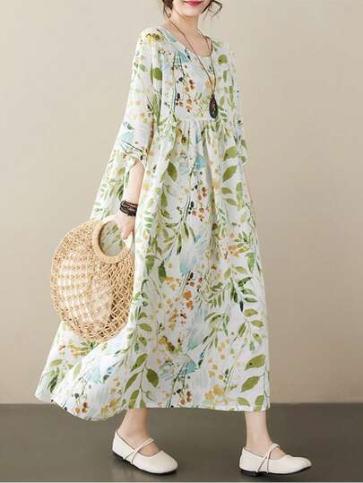 2026春节新款上衣，波西米亚休闲度假连衣裙，碎花连衣裙，夏季圆领短袖宽松大码摆裙，优雅连衣裙，睡衣内搭