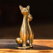 1 pièce Ornement de couple de chats vintage en laiton, sculpture artistique, chats enlacés amoureux. Idéal comme œuvre d'art pour la maison, le bureau ou le café. Parfait pour une étagère, un salon ou un bureau. Rat en laiton pour la bonne chance et la prospérité, un charme pour la maison, la voiture et la décoration de bureau - Multicolore - Voir 6