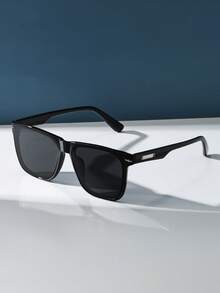 Retro Square Plastic Sunglasses, Fashion Classic Model, Suitable For Outdoor, Travel, Beach, Casual, Summer, Driving, UV Protection For Men And Women For Summer Beach Vacation,Outdoor,Travel - Black - View 2