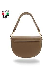 Túi đeo vai nữ. Sản xuất tại Ý. Làm bằng da thật. Du lịch, công tác, nghỉ dưỡng, làm việc, đi làm, phong cách sang trọng nhẹ nhàng. Y2k. Cổ điển, thời trang, phổ biến. Nhẹ. Đa năng. Có nhiều màu sắc. - Màu nâu  Mocha - Xem 2