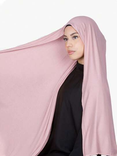 1 st. klassisk enfärgad lång sjal för kvinnor, elegant avslappnad fransad halsduk, premium stickad modaljersey hijab, turbanstil huvudbonad lämplig för vardagsliv, resor och sammankomster för klänning