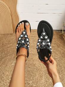 Latest Bohemian Style Roman Sandals, Women's Brown Flat Thong Sandals - Black - View 1