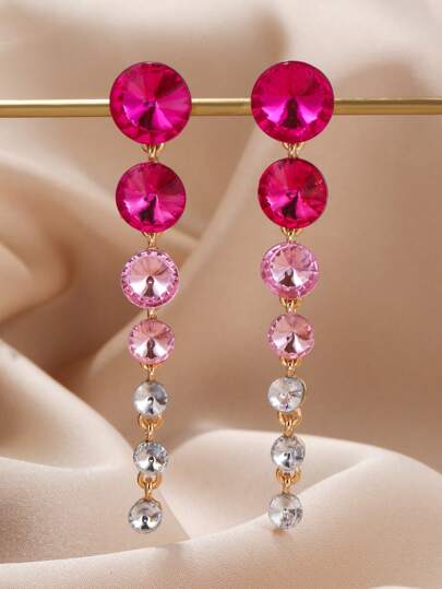 أقراط متدلية بديكور حجر الراين