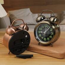 1pc 3 Inch Vintage Mute Analog Alarm Clock, Loud Metal Alarm Clock With Night Light And Handle, Suitable For Heavy Sleepers, Adults And Students, Desk, Dorm And Bedroom, Cartoon Design, Powered By AA Battery (Not Included), Great For Easter, Mother's Day Gift