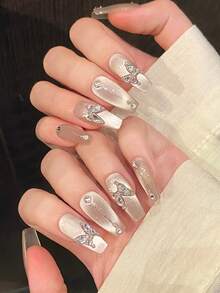 10 Stücke Schmetterling Glas Perlen Katzenauge weiß blinkend handgemachte Nägel zum Aufkleben, kurze ovale/mittellange Sarg Fake Nägel, Sommer Nägel Vollflächen Nageltips mit Gelee Kleber und Nagelfeile, DIY Nagelkunst Zubehör Musik Festival handgemachte Aufklebe Nägel - Weiss - Übersicht 4