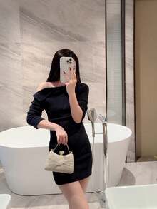 1件闪亮蝴蝶结装饰迷你盒装手拿包，优雅奢华水钻装饰晚宴包，别致派对包包，适合正式派对/舞会/婚礼/生日，是各种场合的绝佳礼物。可拆卸链条肩带，可肩背/斜挎 - 金色 - 查看 11