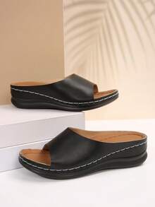 Elegant Women's Wedge Shaped Slippers And Sandals, Buckle Decoration Outdoor Sandals, Fashionable, Comfortable, Elegant, Casual, Beach, Wedge Shaped, Thick Soled Sandals, Plus Size - Black - View 2