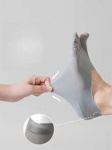 3/5 pares de calcetines tipo chanclas para hombre, calcetines de verano de unicolor ultraligeros y frescos, calcetines invisibles tipo barco, calcetines de dedos, calcetines bajos para hombre con silicona antideslizante - Multicolor - Ver 5