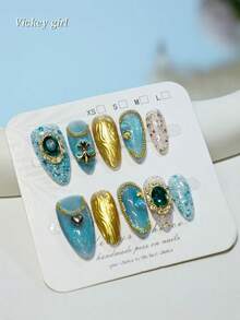 Golden Glitter & Ocean Heart Shaped French Style Nail Art Design - Green - View 1