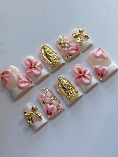 MXYIYANR 10 Stück handgefertigte Aufklebe-Nägel, entenförmige Kunstnägel, süße 3D rosa Blumen und goldene Schleifen Dekoration, französische Nageltips, zeigen elegante und handlange Form, geeignet für Mädchen und Frauen für den Alltag, Partydekoration, auch als Geschenk für Familie und Freunde geeignet, mit Gelee-Kleber und Nagelfeile als Nagel-Zubehör