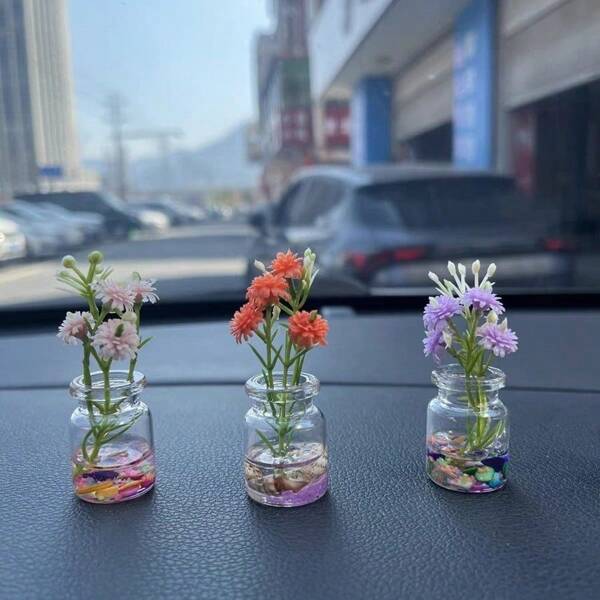 5pcs Random Bottom & Floral Design Super Bright Glow In The Dark Vase, Artificial Flowers, Creative Car Dashboard/Desk Glass Decor