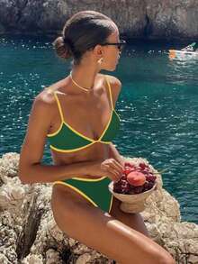 女士纯色黑白拼接性感休闲度假比基尼泳装