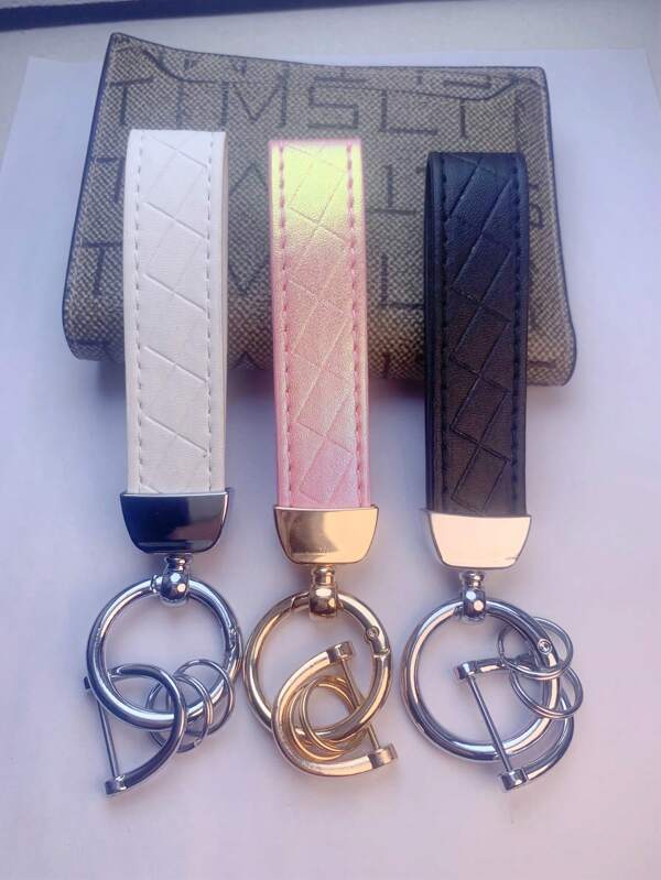 1 Pc Slim Fit PU Leather Car Key Chain With Anti-Lost D-Ring, Minimalist Car Key Chain Lanyard Pendant, Unisex, Casual Zinc Alloy Solid Color Car Keychain Car Accessories Bag Charm