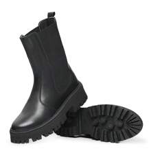 Bota Chelsea Feminina Solado Tratorado Blogueira