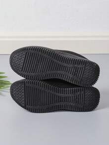 Breathable Non-Slip Soft Bottom Sports/Dance/Casual Shoes (Recommend Ordering 1 Size Up As It Runs Small) - Black - View 10