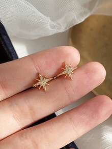 2pcs Sparkly Star Design Fashion Ear Cuff Clips, Versatile Elegant Ear Bone Clips - Multicolor - View 2