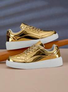 New Fashionable Casual Glossy Solid Color Lace-Up Low-Top Sneakers For Men, Youth And Couples Unisex Skate Shoes With Anti-Slip And Durable Soles, Suitable For Outdoor Activities And Daily Wear