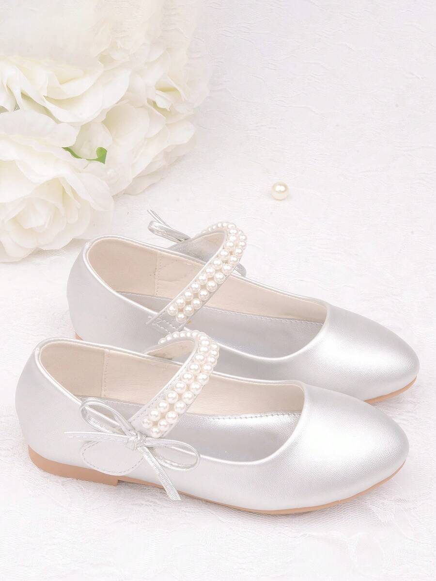 CAIWENNIAO Girls Children Pearl Shoes Soft Sole Princess Shoes Piano Recital Silver Dress Shoes (New Model)