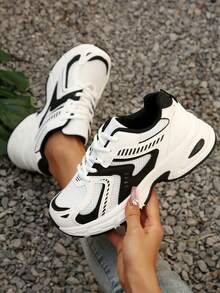 Women's Mesh Low-Top Round Toe Thick Sole Casual Versatile Lightweight Non-Slip Lace-Up Athleisure Sneakers, Suitable For All Seasons, Couples Style, Plus Size Up To US 45