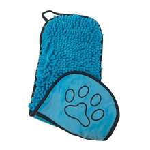 A Universal Chenille Pet Towel For Both Cats And Dogs. This Towel Is Quick-Drying And Plush, Comes With Double Pockets, Has Super Absorbency, Is Made Of Ultra-Fine Fiber, And Is Machine Washable.