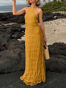 Abito boho sexy con arricciature e schiena scoperta