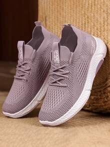 Zapatillas de playa huecas y transpirables Sandalias de senderismo ligeras para vacaciones al aire libre Coconut Grove Sea Breeze Zapatos para la misma cueva Permeabilidad al oxígeno aumentada en un 70% Diseño ligero a prueba de salpicaduras - Morado - Ver 2