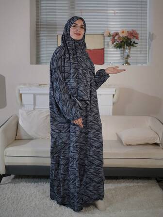 女士碎花裹身长袍、拉链长袍披肩开衫，轻盈透气，全年穿着